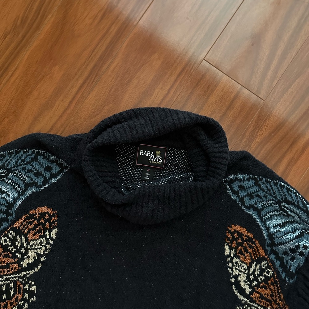 Rara Avis by Iris Arpel